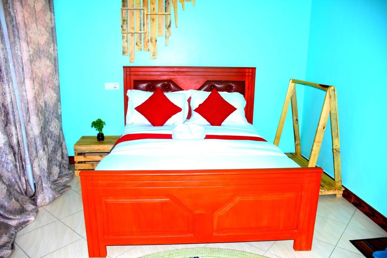 Safari Park House Bed & Breakfast Arusha Luaran gambar