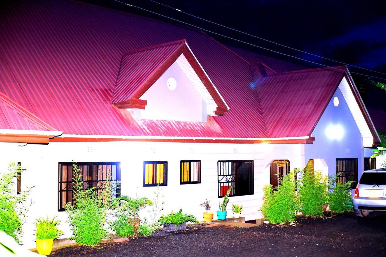Safari Park House Bed & Breakfast Arusha Luaran gambar