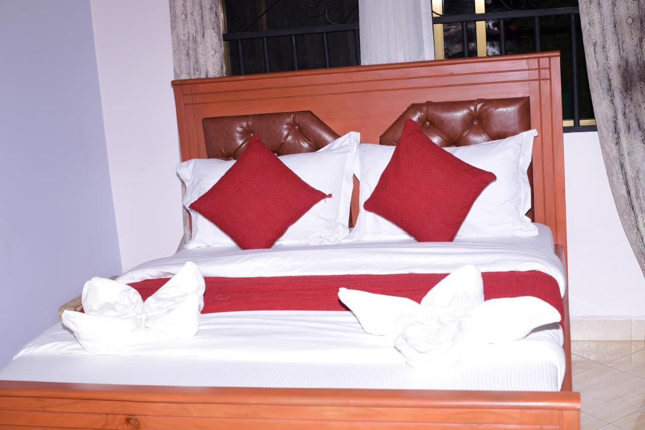 Safari Park House Bed & Breakfast Arusha Luaran gambar