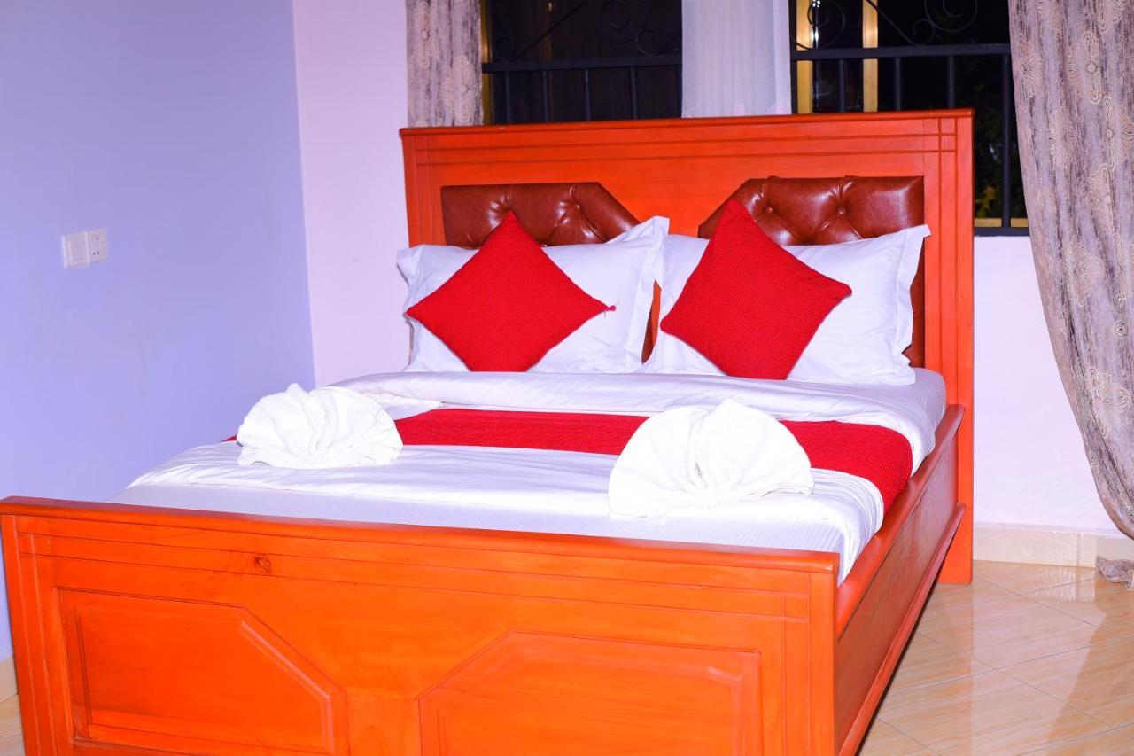 Safari Park House Bed & Breakfast Arusha Luaran gambar