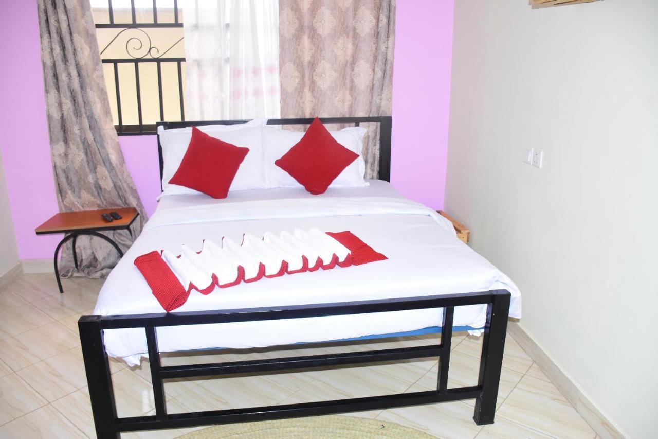 Safari Park House Bed & Breakfast Arusha Luaran gambar